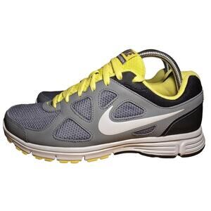 Nike Revolution Gray Black White Running Shoes Athletic Jogger Mens 9.5 Women 11